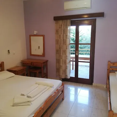 Climbing House Annas Daire Panormos (Kalymnos)
