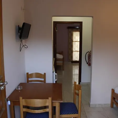 Climbing House Annas Panormos (Kalymnos)