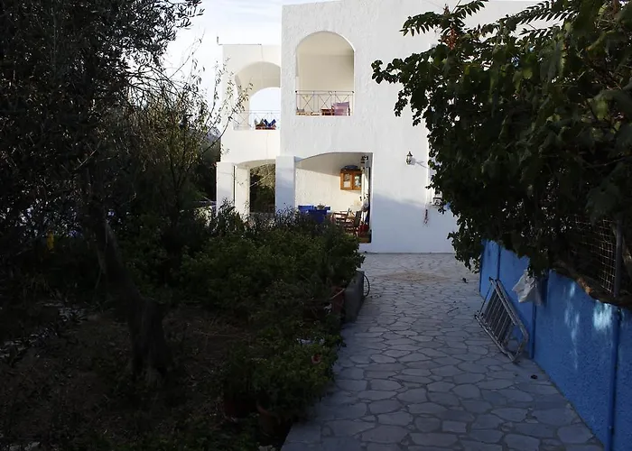 Climbing House Annas アパート